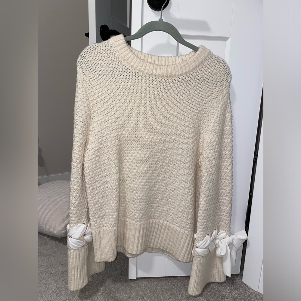 club Monaco Knitted bow sweater